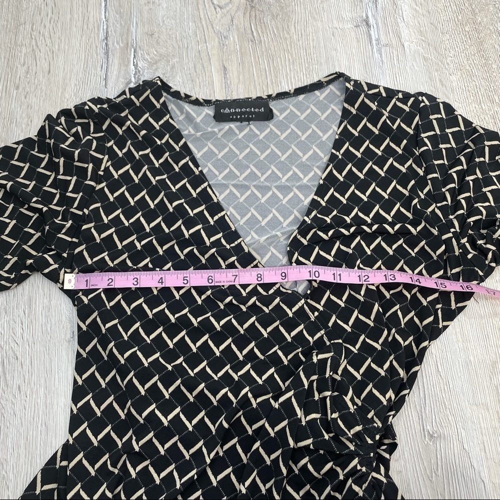 Connected Apparel Wrap Dress - Picture 4 of 10